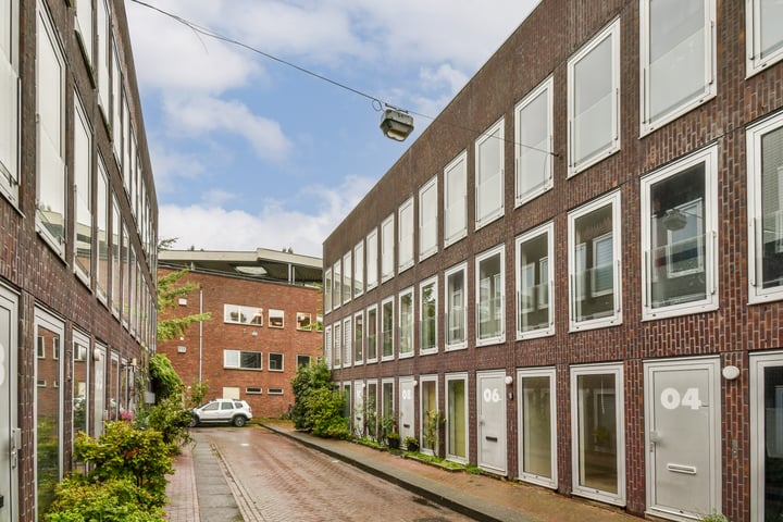 Bekijk foto 26 van Gerrit van Erkelstraat 6