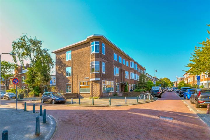 Bekijk foto 42 van Akeleistraat 84