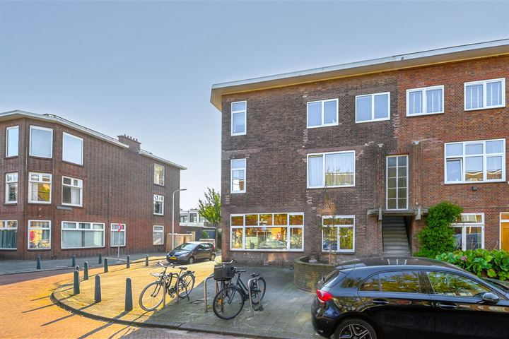 Bekijk foto 43 van Akeleistraat 84