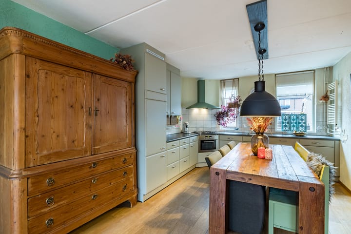 Foto 8 van van Leeuwenhoekstraat 3