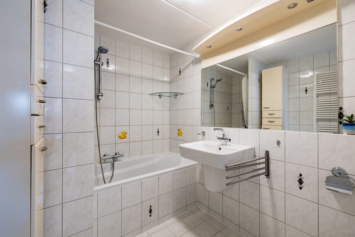 Foto 25 van van Leeuwenhoekstraat 3