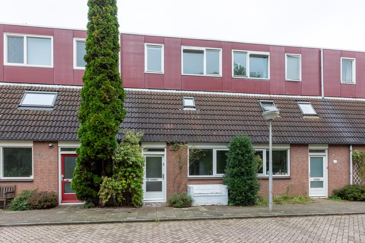 Foto 1 van Mienette Stormstraat 59