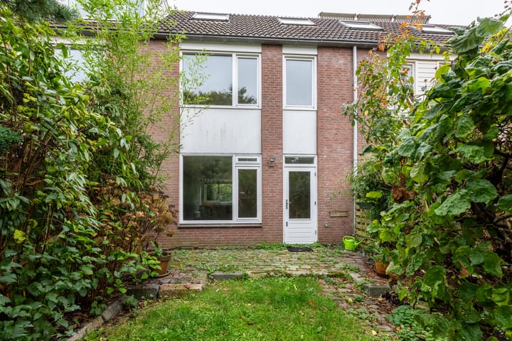 Foto 9 van Mienette Stormstraat 59