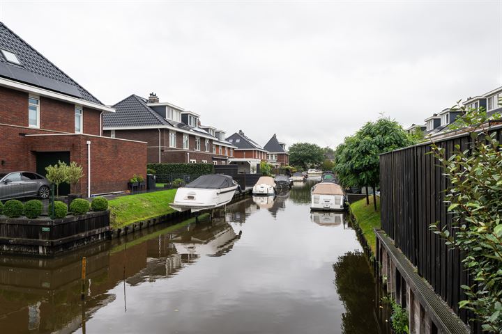 Bekijk foto 32 van Stadhouderslaan 110