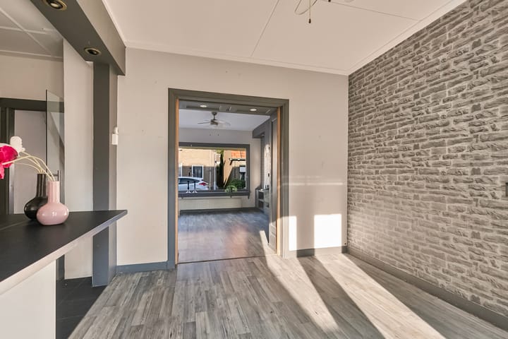 Foto 8 van Hondiusstraat 25