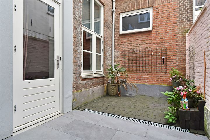 Bekijk foto 23 van Neptunusstraat 48