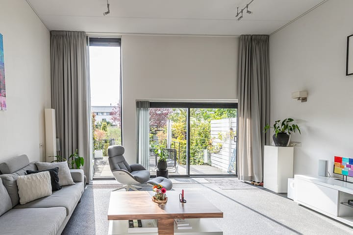 Foto 2 van Vrijheer van Eslaan 6