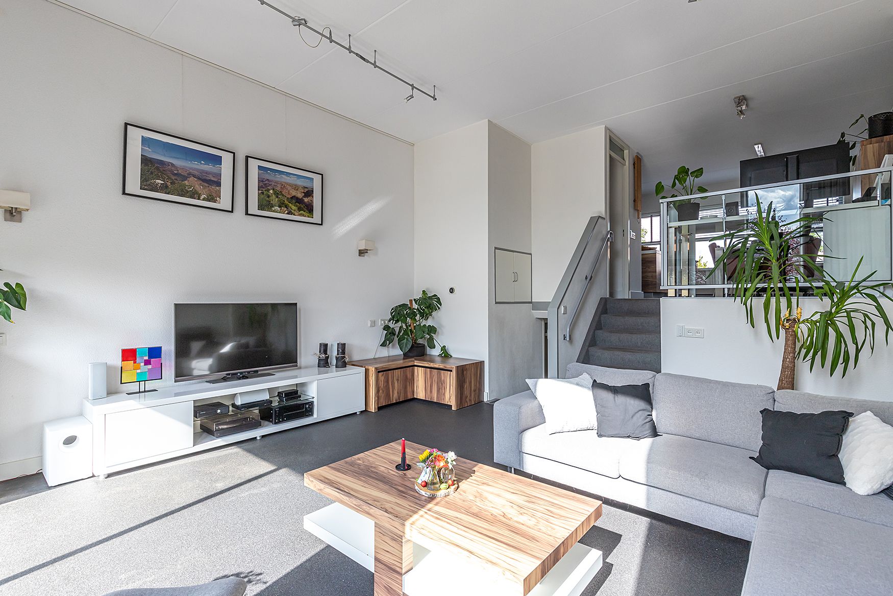 Photo 12 of Vrijheer van Eslaan 6