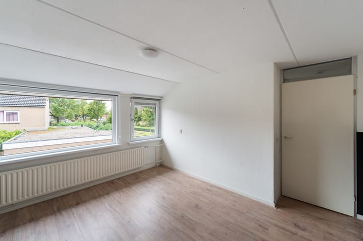 Foto 33 van Meester H. Liststraat 2