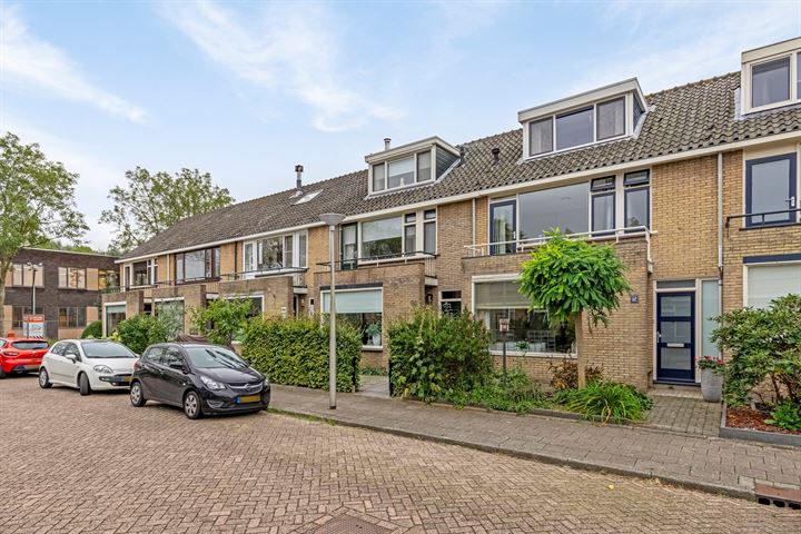 View photo 5 of Aert van Nesstraat 92