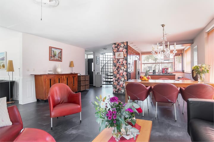 Foto 2 van Hannie Schaftstraat 25