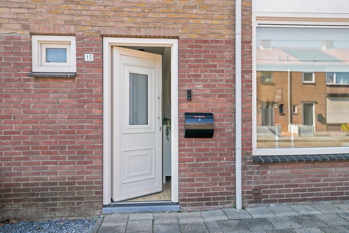 Foto 5 van van Cantfortstraat 15