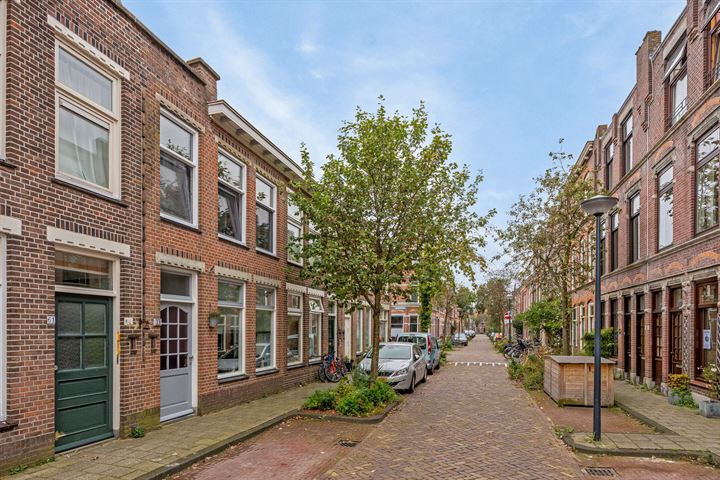 View photo 8 of Hansenstraat 59