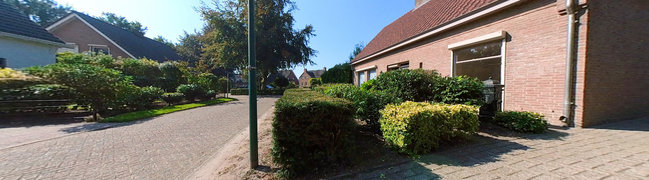 Bekijk 360° foto van Voortuin van Graaf van Loonstraat 1