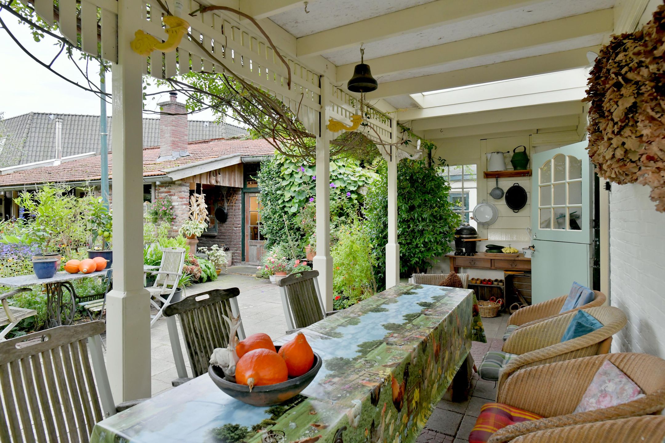 Foto 57 van Ruurloseweg 14