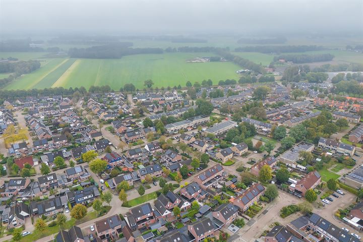 Bekijk foto 33 van Van der Duyn van Maasdamstraat 43