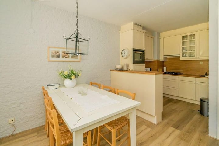 Foto 5 van Hageweg "'t Centrum" 245