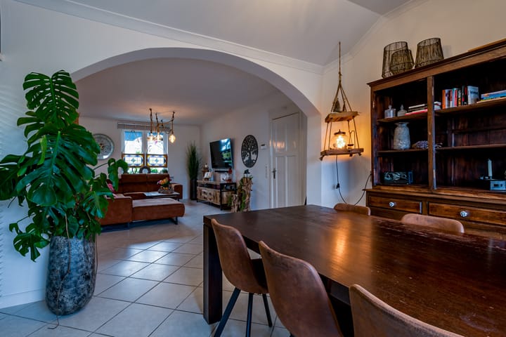 Foto 14 van Locht 93