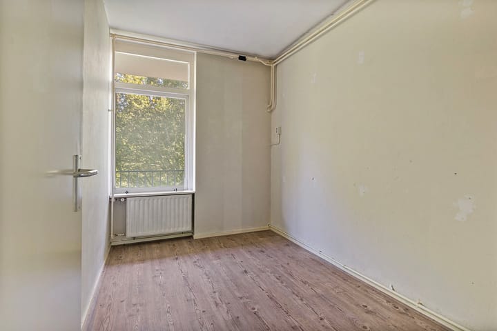 Foto 16 van Breitnerstraat 37