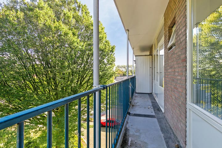 Foto 19 van Breitnerstraat 37