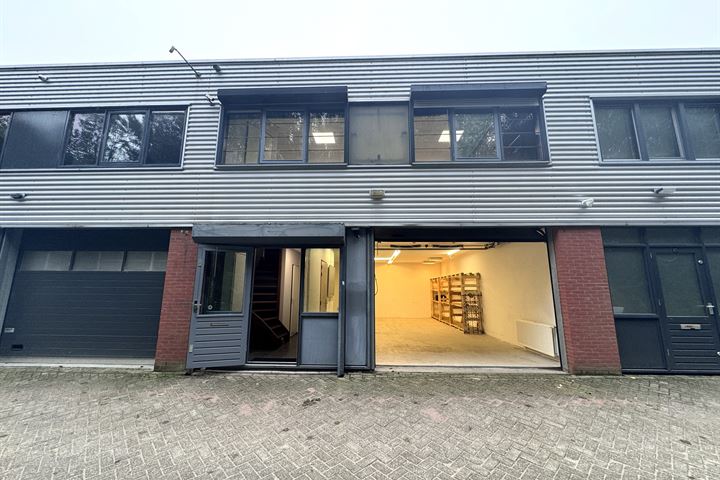 Bakkenzuigerstraat 8, Almere