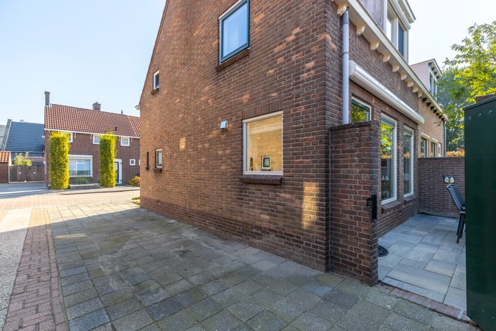 Bekijk foto 9 van Schoolstraat 30