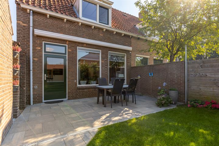 View photo 40 of Schoolstraat 30