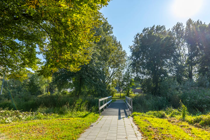 Bekijk foto 42 van Schoolstraat 30