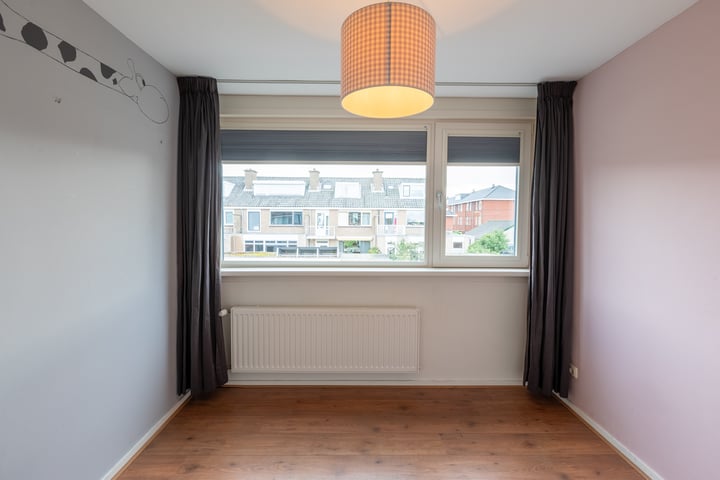 Bekijk foto 38 van Vermeulenstraat 19