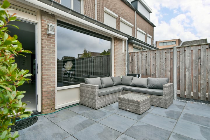 View photo 24 of Top Naeffstraat 6