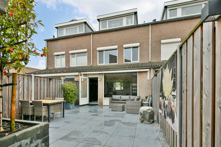 View photo 25 of Top Naeffstraat 6