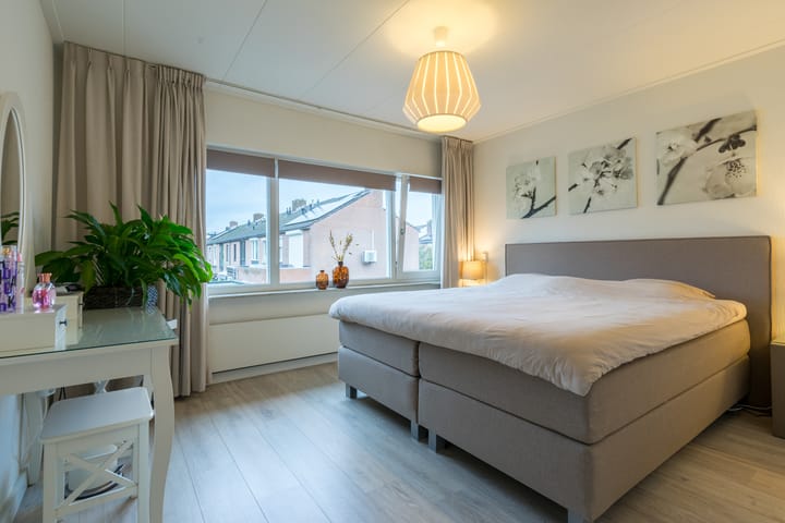 Foto 15 van Irislaan 42