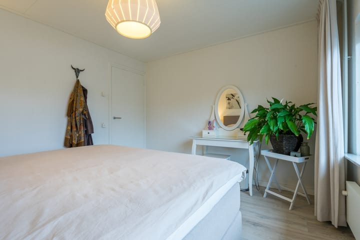 Foto 16 van Irislaan 42