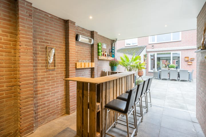 Foto 32 van Irislaan 42