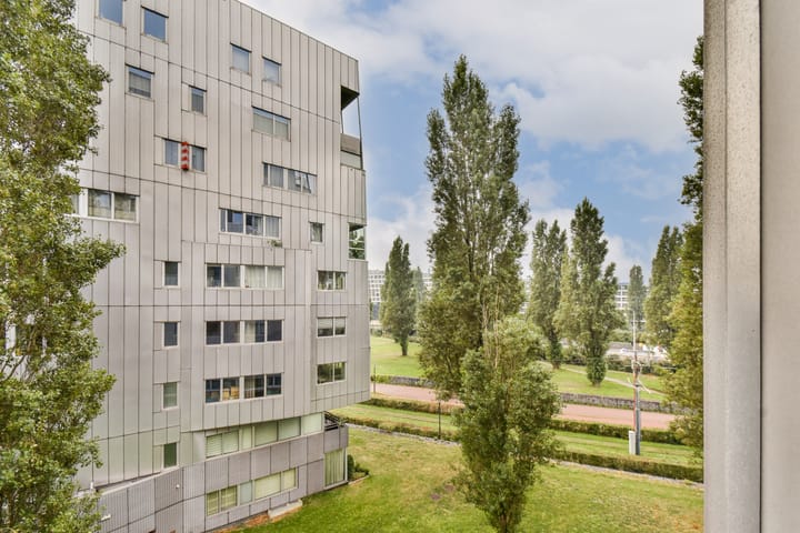 Foto 8 van Rietlandpark 147