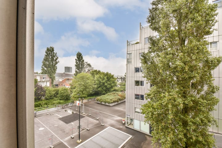 Foto 9 van Rietlandpark 147