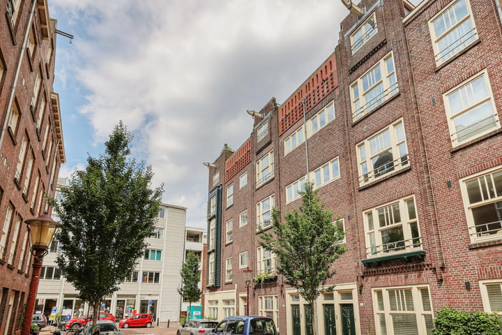 Bekijk foto 48 van Van Effenstraat 3-3