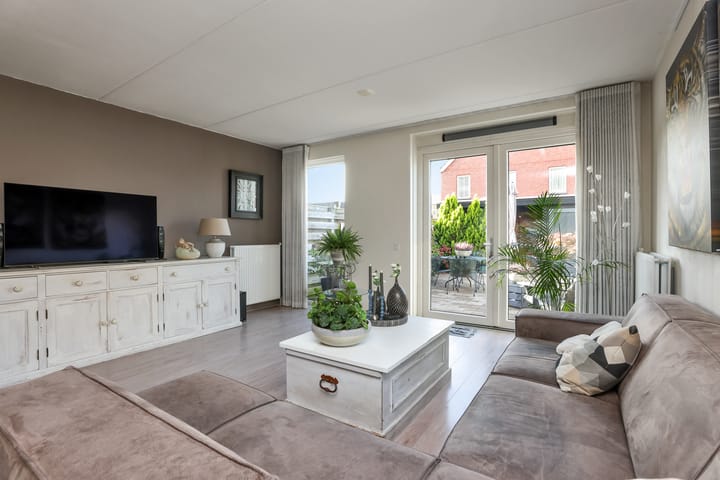 Foto 3 van Reine Victoriaweg 51