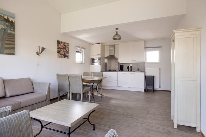 Photo 10 of Duinven 202-24