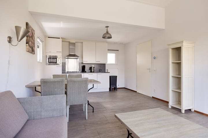 Photo 13 of Duinven 202-24