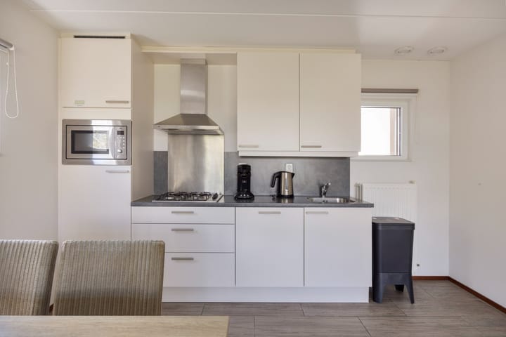 Photo 15 of Duinven 202-24