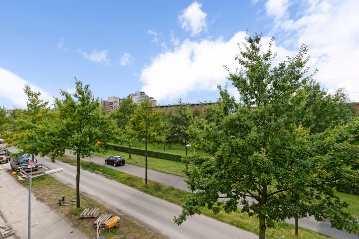 Foto 35 van Aletta Jacobslaan 108