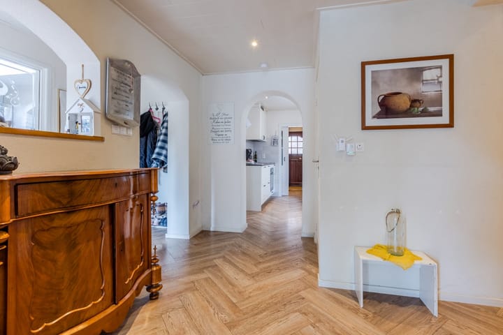 Foto 12 van Veenbes 12