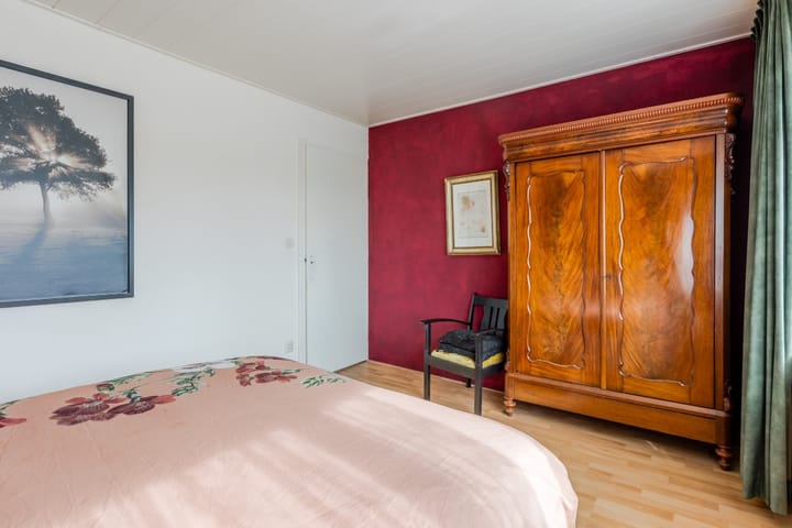 Foto 24 van Veenbes 12