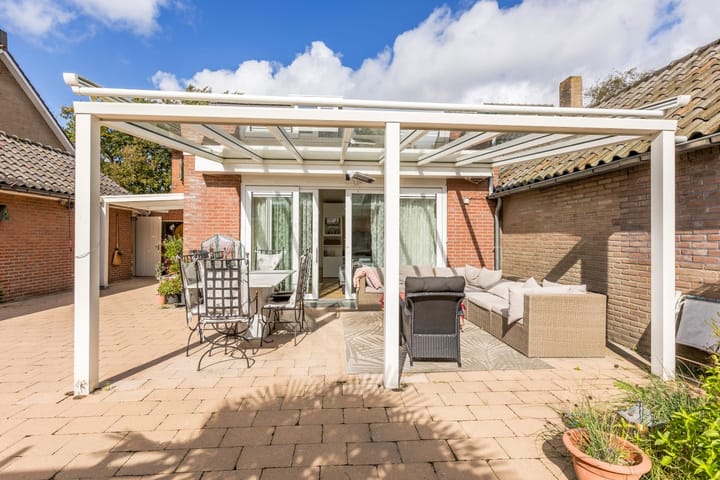 Foto 42 van Veenbes 12