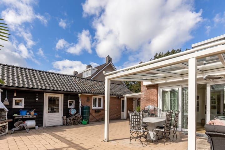 Foto 43 van Veenbes 12