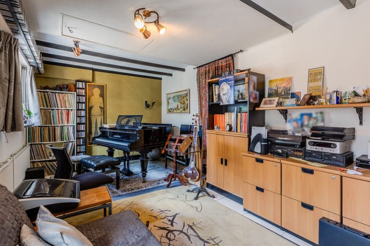 Foto 44 van Veenbes 12