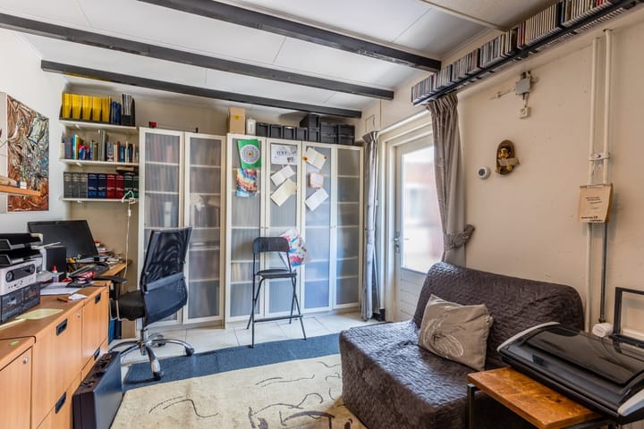 Foto 45 van Veenbes 12