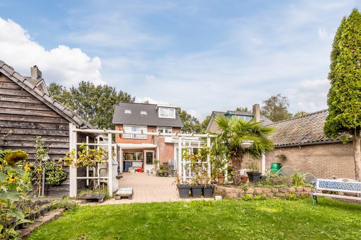 Foto 47 van Veenbes 12