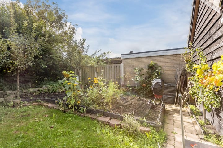 Foto 49 van Veenbes 12